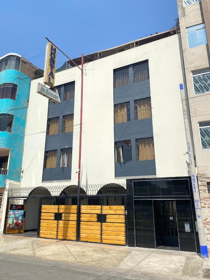 Las Bermudas - Hostal Callao Esterno foto