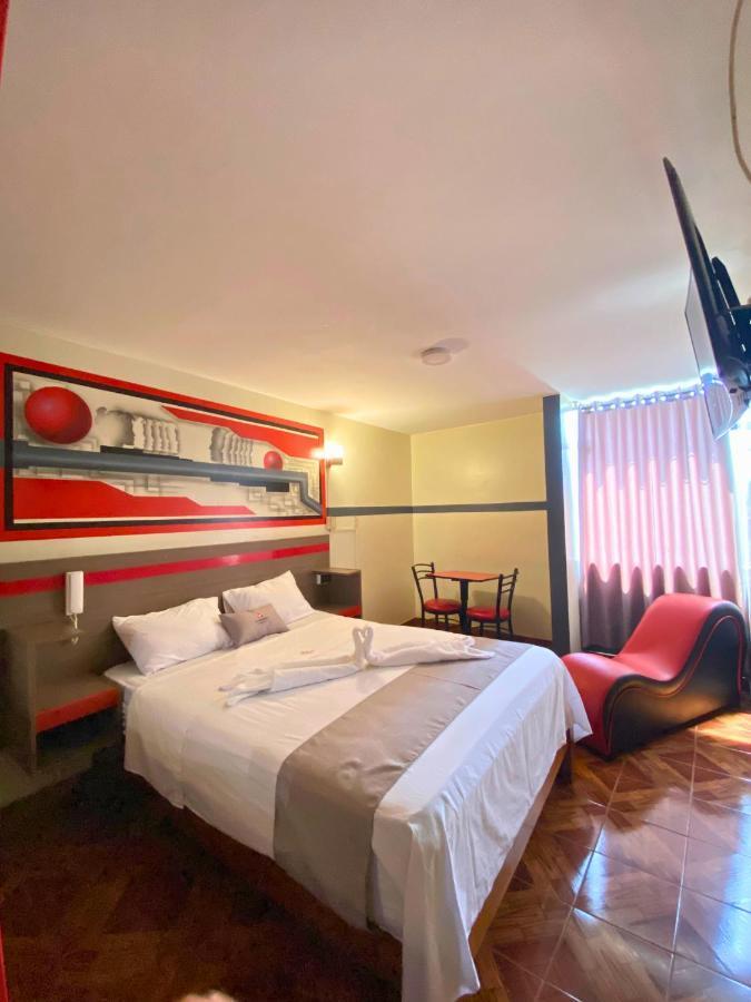 Las Bermudas - Hostal Callao Esterno foto
